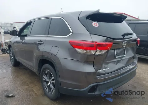2017 Toyota Highlander Le Plus z USA, uszkodzony, nr VIN 5TDZZRFH5HS203179